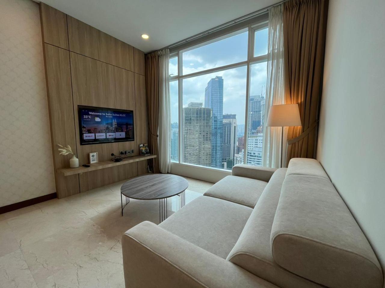 Soho Suites Klcc Куала-Лумпур Экстерьер фото